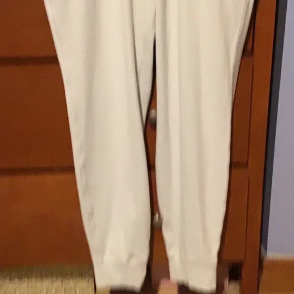 Lululemon Ready To Rulu Pant - Picture 6 of 8